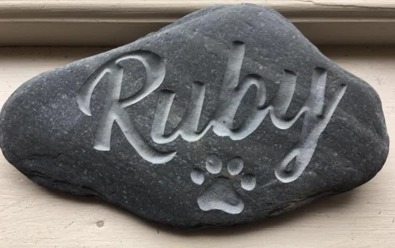 Engraved pet memorial store stones