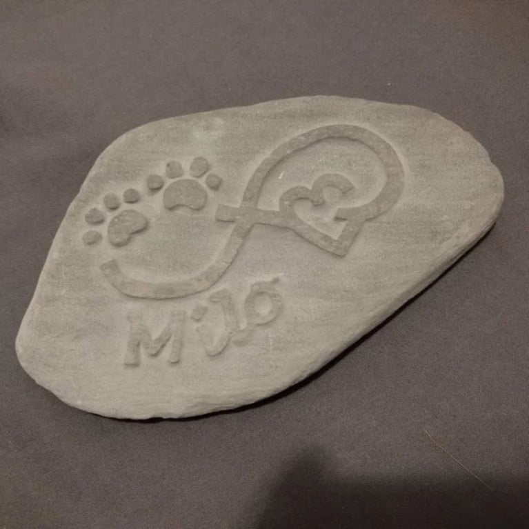 Eternity Memory Stone - Paw Prints, Heart & Personalised Name