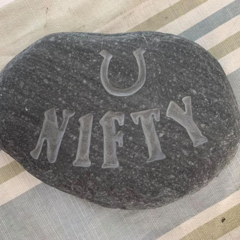 Custom Engraved Horse Memorial Stone - Horse Shoe & Name