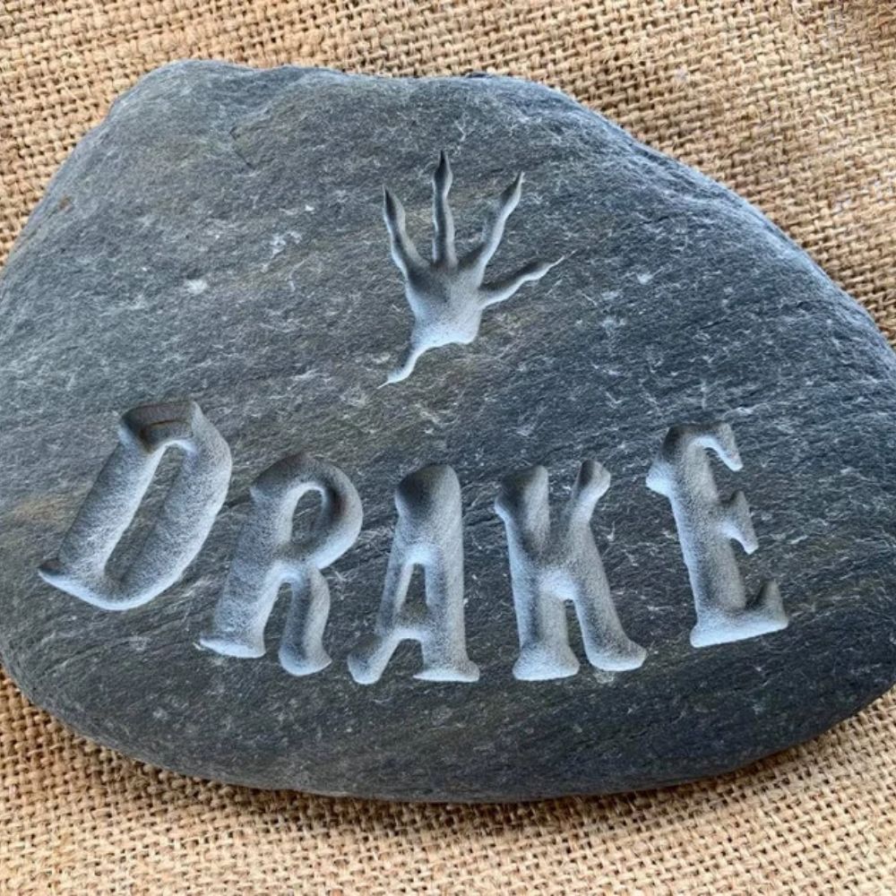 Custom Engraved Bird Memorial Stone - Bird Claw & Pet Name