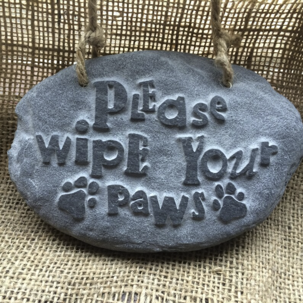 Natural Stone Wall Handing - Please Wipe Your Paws